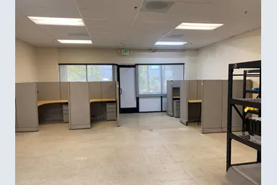 2050 Concourse Dr 56, San Jose, CA 95131 - Photo 16