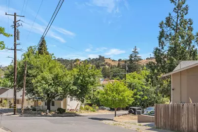 3504 Sunrise Ct, Martinez, CA 94553 - Photo 16