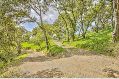 420 Yellowbrick Rd, Watsonville, CA 95076 - Photo 22
