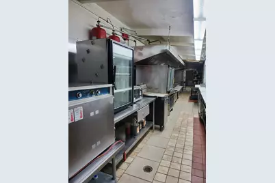 579 S Main St, Milpitas, CA 95035 - Photo 8