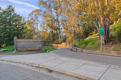 304 Harbor Dr, Santa Cruz, CA 95062 - Photo 56