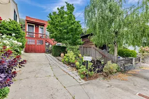 154 San Benito Rd, Brisbane, CA 94005 - Photo 1