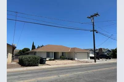 614 Apple Ave, Greenfield, CA 93927 - Photo 1