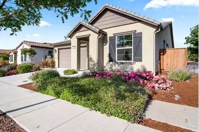 681 Segovia Dr, Hollister, CA 95023 - Photo 1
