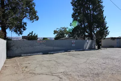 2025 Pacheco Pass Hwy, Gilroy, CA 95020 - Photo 2