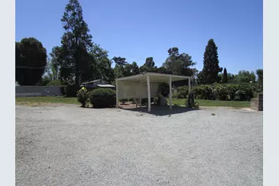 2025 Pacheco Pass Hwy, Gilroy, CA 95020 - Photo 10
