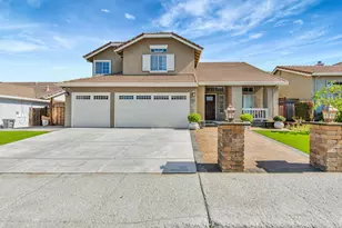 1700 Hemlock Ct, Hollister, CA 95023 - Photo 1