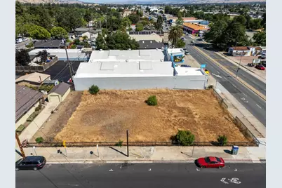 7711 Monterey St, Gilroy, CA 95020 - Photo 1