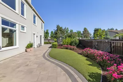 19011 Clayton Ave, Morgan Hill, CA 95037 - Photo 26