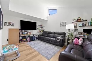 2005 Parrott Dr, San Mateo, CA 94402 - Photo 42