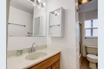 1164 Ocean Ave, Oakland, CA 94608 - Photo 10