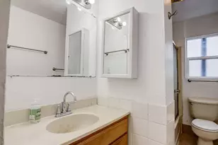 1164 Ocean Ave, Oakland, CA 94608 - Photo 10