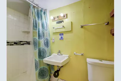 1164 Ocean Ave, Oakland, CA 94608 - Photo 16