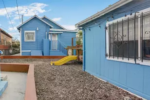 1164 Ocean Ave, Oakland, CA 94608 - Photo 26