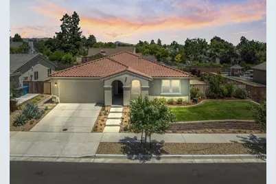 2721 Grayson St, Hollister, CA 95023 - Photo 1