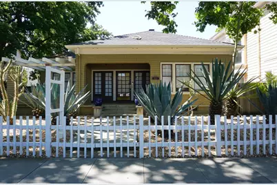 121 E Julian St, San Jose, CA 95112 - Photo 1