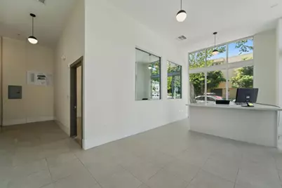 1667 San Carlos Ave 101, San Carlos, CA 94070 - Photo 4