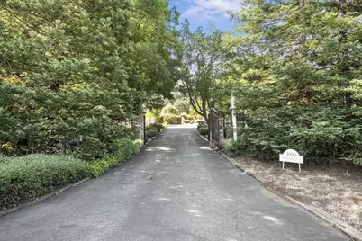 1090 W Edmundson Ave, Morgan Hill, CA 95037 - Photo 1