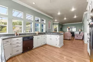 14115 Mt Hamilton Rd, San Jose, CA 95140 - Photo 28