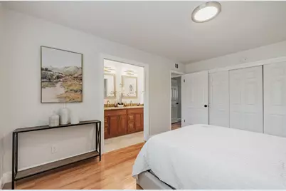 1329 Essex Way, San Jose, CA 95117 - Photo 20