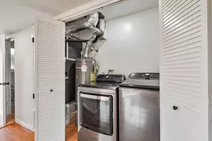 1329 Essex Way, San Jose, CA 95117 - Photo 32