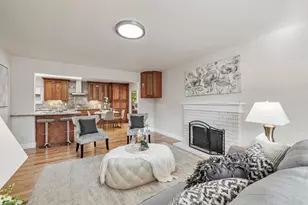 1329 Essex Way, San Jose, CA 95117 - Photo 4