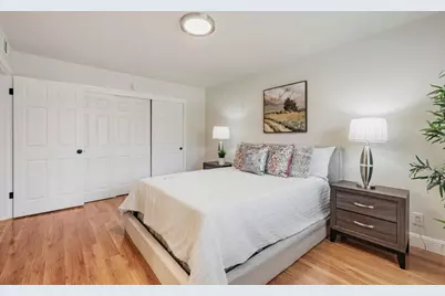 1329 Essex Way, San Jose, CA 95117 - Photo 18