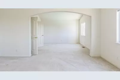 859 Sandra St, Los Banos, CA 93635 - Photo 8