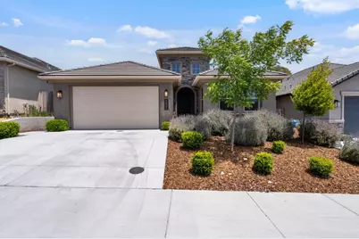 1621 Castlerock Dr, Hollister, CA 95023 - Photo 1