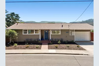 768 Alta Vista Dr, Pacifica, CA 94044 - Photo 1