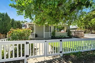 449 Second Ave, Redwood City, CA 94063 - Photo 1