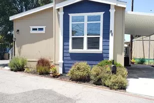 440 Moffett Blvd 84, Mountain View, CA 94043 - Photo 1