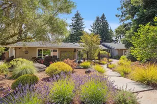 822 Mesa Ct, Palo Alto, CA 94306 - Photo 1