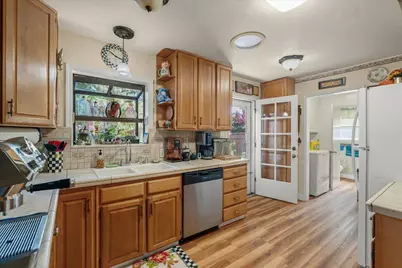 1829 Cabana Dr, San Jose, CA 95125 - Photo 10