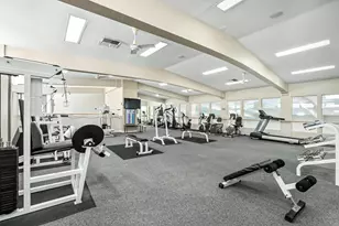 310 Tradewinds Dr 8, San Jose, CA 95123 - Photo 32