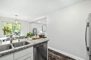 310 Tradewinds Dr 8, San Jose, CA 95123 - Photo 8