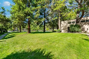 310 Tradewinds Dr 8, San Jose, CA 95123 - Photo 42