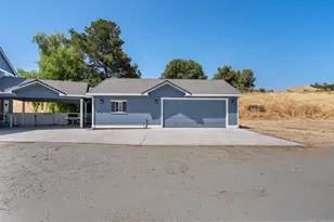 695 Hospital Rd, Hollister, CA 95023 - Photo 42