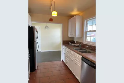 1370 Saratoga Ave, San Jose, CA 95129 - Photo 12