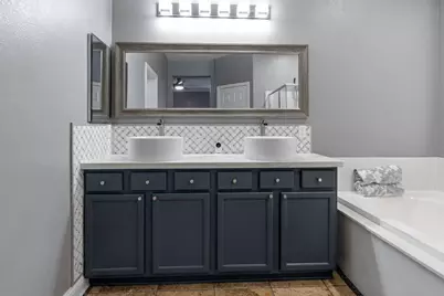 564 Millwood Dr, Patterson, CA 95363 - Photo 8