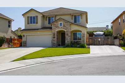 1251 Mulberry St, Hollister, CA 95023 - Photo 1