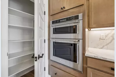 1377 California Cir, Milpitas, CA 95035 - Photo 14