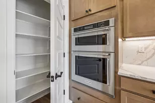 1377 California Cir, Milpitas, CA 95035 - Photo 14