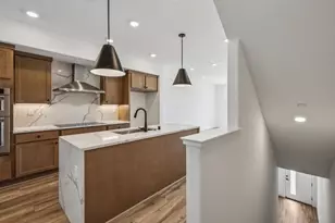 1377 California Cir, Milpitas, CA 95035 - Photo 8