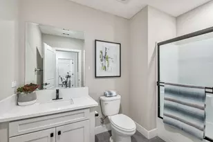 1000 Berryessa Ln 211, Davis, CA 95616 - Photo 18