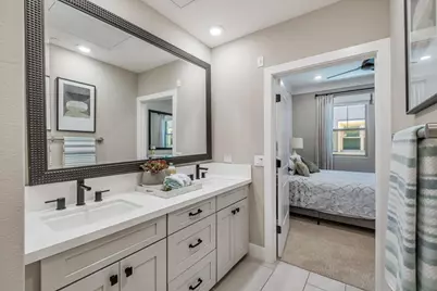 1000 Berryessa Ln 211, Davis, CA 95616 - Photo 10