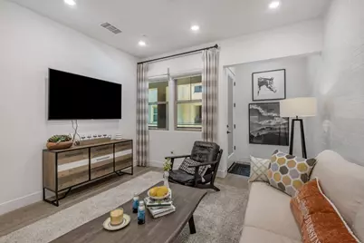 1000 Berryessa Ln 211, Davis, CA 95616 - Photo 6