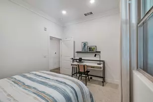 1000 Berryessa Ln 211, Davis, CA 95616 - Photo 16