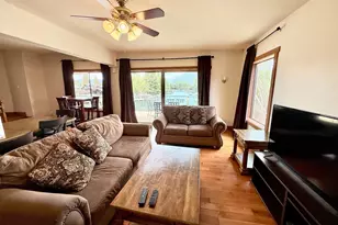 569 Lucerne Way, South Lake Tahoe, CA 96150 - Photo 14