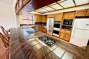 569 Lucerne Way, South Lake Tahoe, CA 96150 - Photo 16